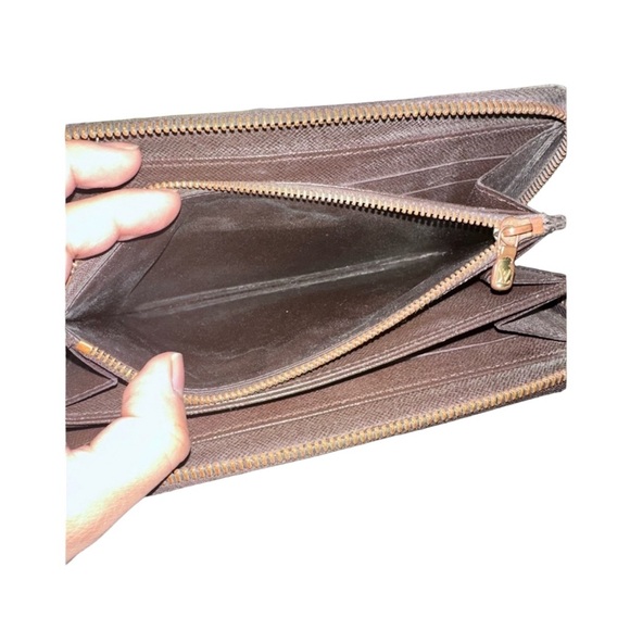Louis Vuitton Damier Zippy Wallet W/ COA - Picture 8 of 12